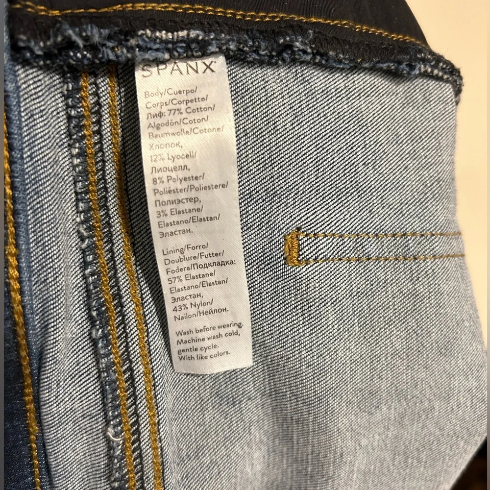 SPANX - Jeans - Straight / Tapered Ankle - Size Large - Picture 11 of 11
